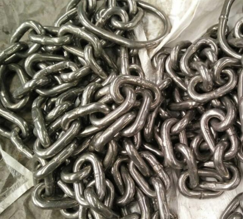 新舊混用起重鏈條容易造成事故隱患